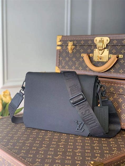 louis vuitton aerogram bag